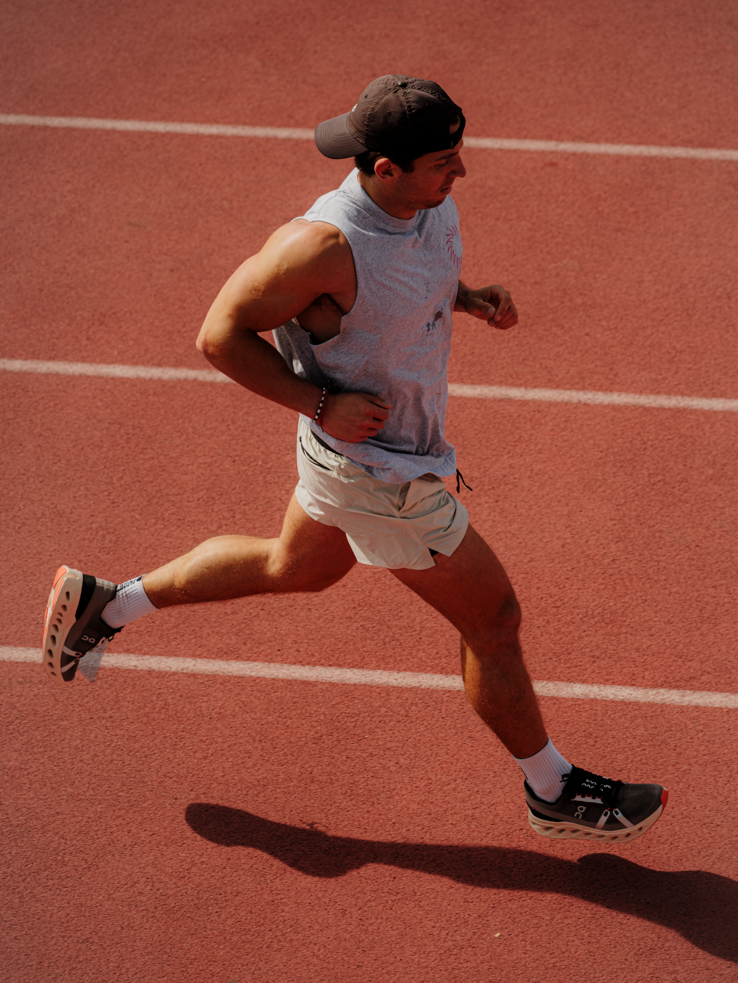 The Athletic Edge: Why You Are Missing Your Daily Protein Target (And How Isolate Fixes It)